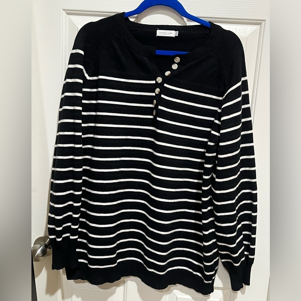 CHICSOUL Black and White Striped QUATER BUTTON PULLOVER SWEATER, MOMCORE SZ 3XL